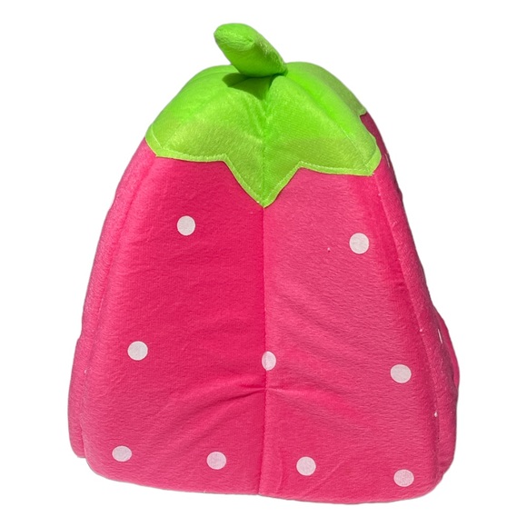 Strawberry House Velvet Pet Bed Pink Green - Picture 4 of 8